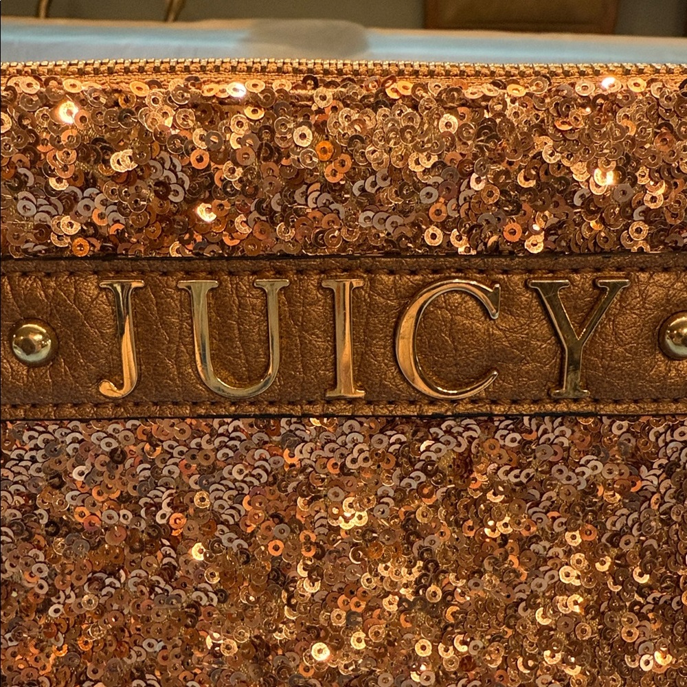 Juicy Couture Gold Sequin Wristlet - Picture 2 of 6